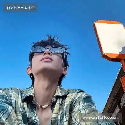 翁吟莲